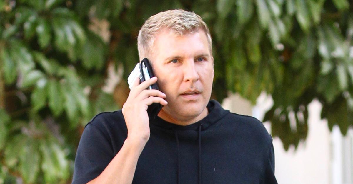 todd chrisley prison cleaning toilets job