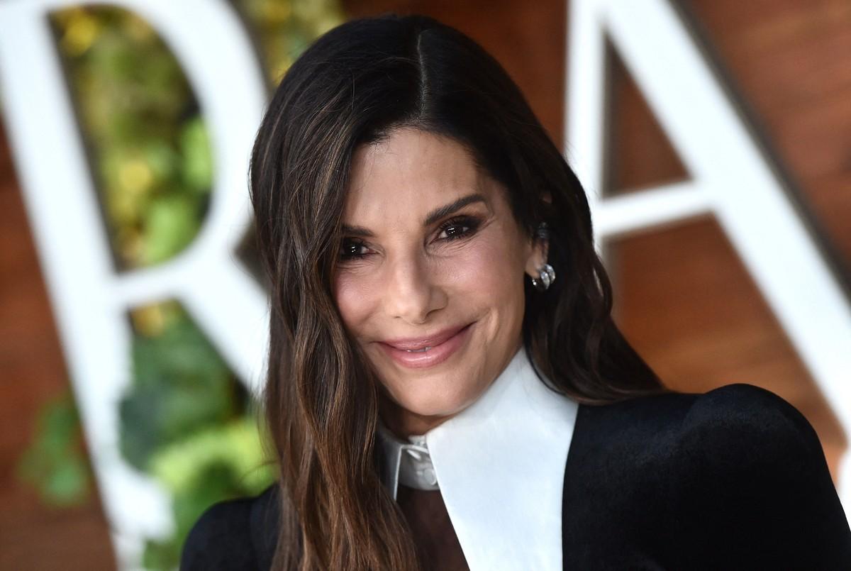 Kylie Kelce heard Sandra Bullock reveal on 'Not Gonna Lie' daughter, Laila, has encouraged her to date.