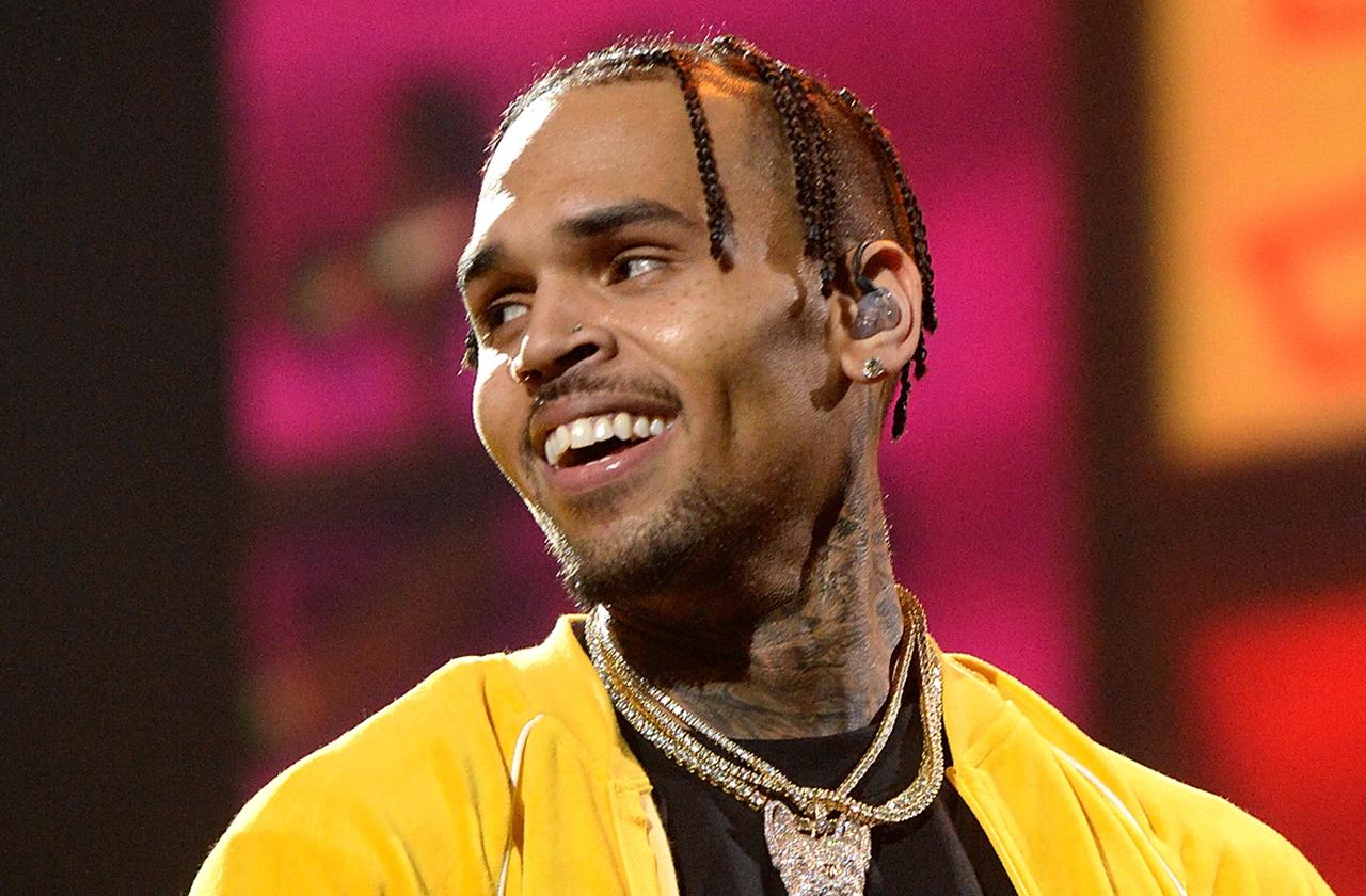 Chris Brown Free Leave Paris After Rape Accusation