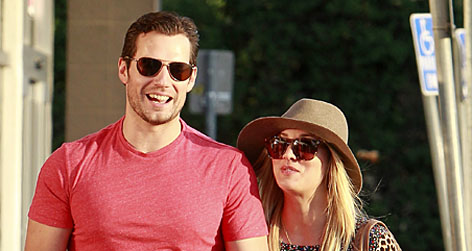 //henry cavill kaley cuoco square pcn