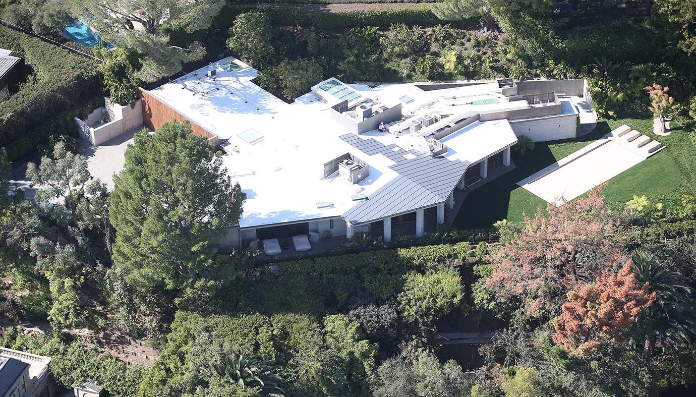 Portia De Rossi Moves Out On Ellen DeGeneres Secret Beverly Hills Mansion