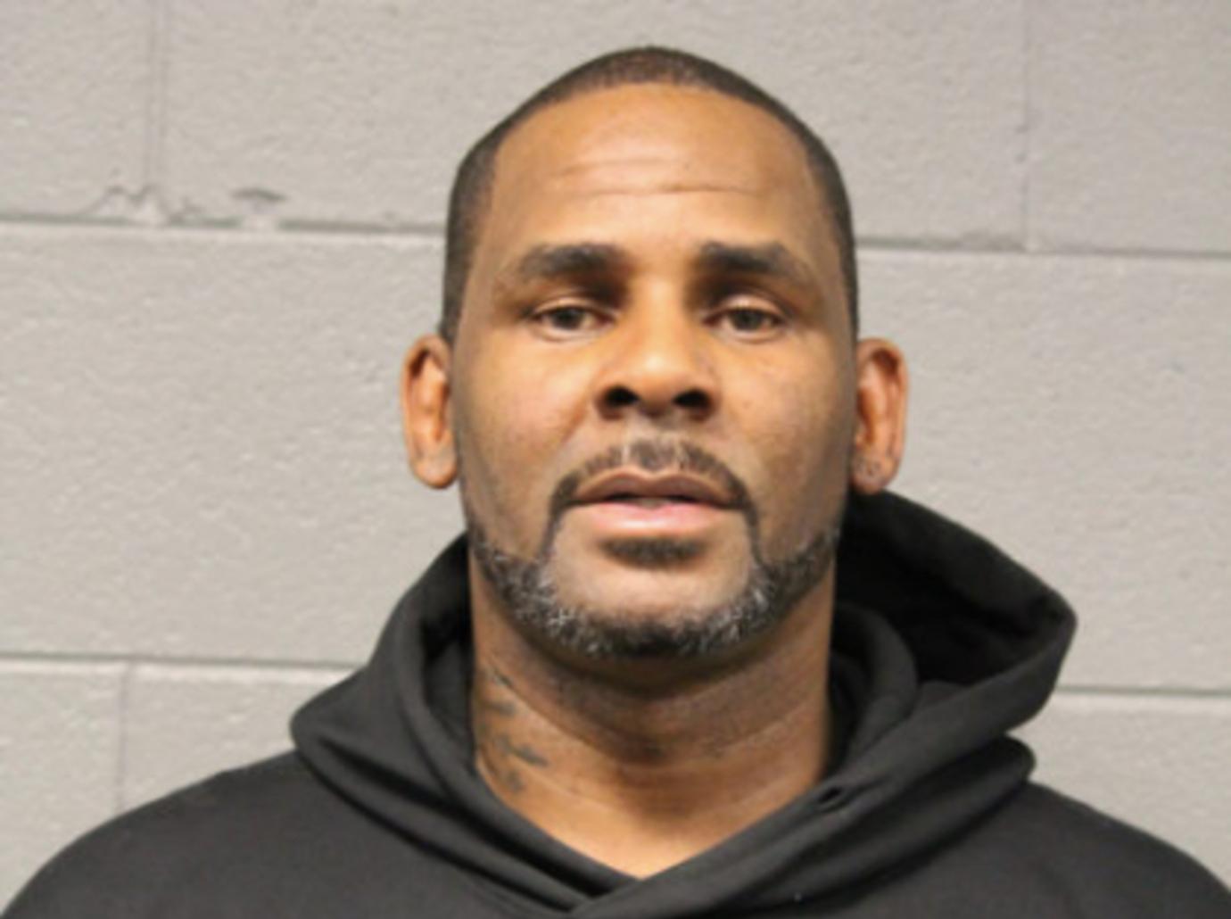 r kelly mug shot gallery pic