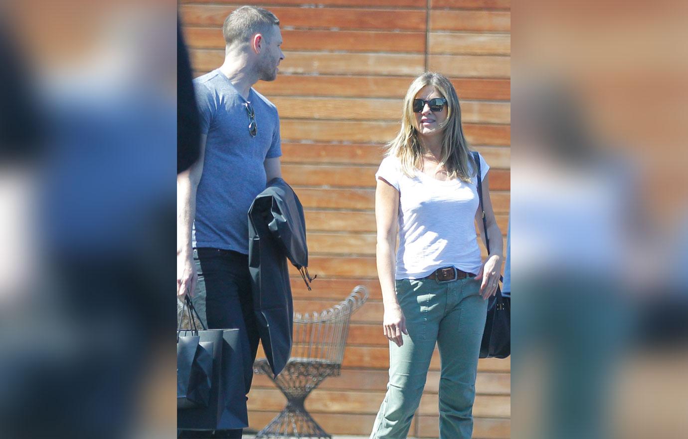 PICS] Jennifer Aniston Nipples Breasts No Bra -- White T-Shirt Shows Off  Her Boobs