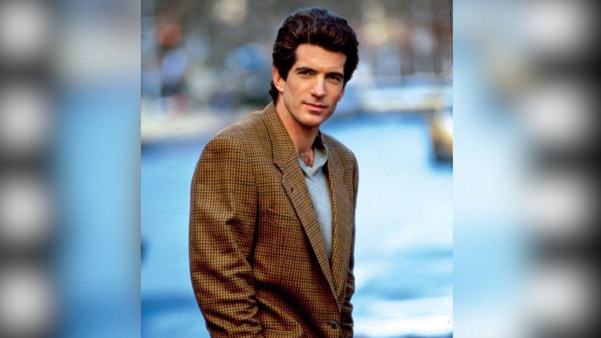 Photo of John F. Kennedy Jr. 