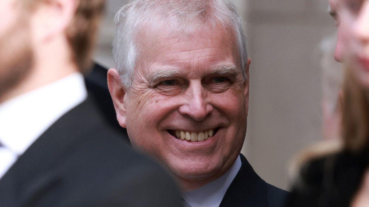 Photo of Andrew Windsor