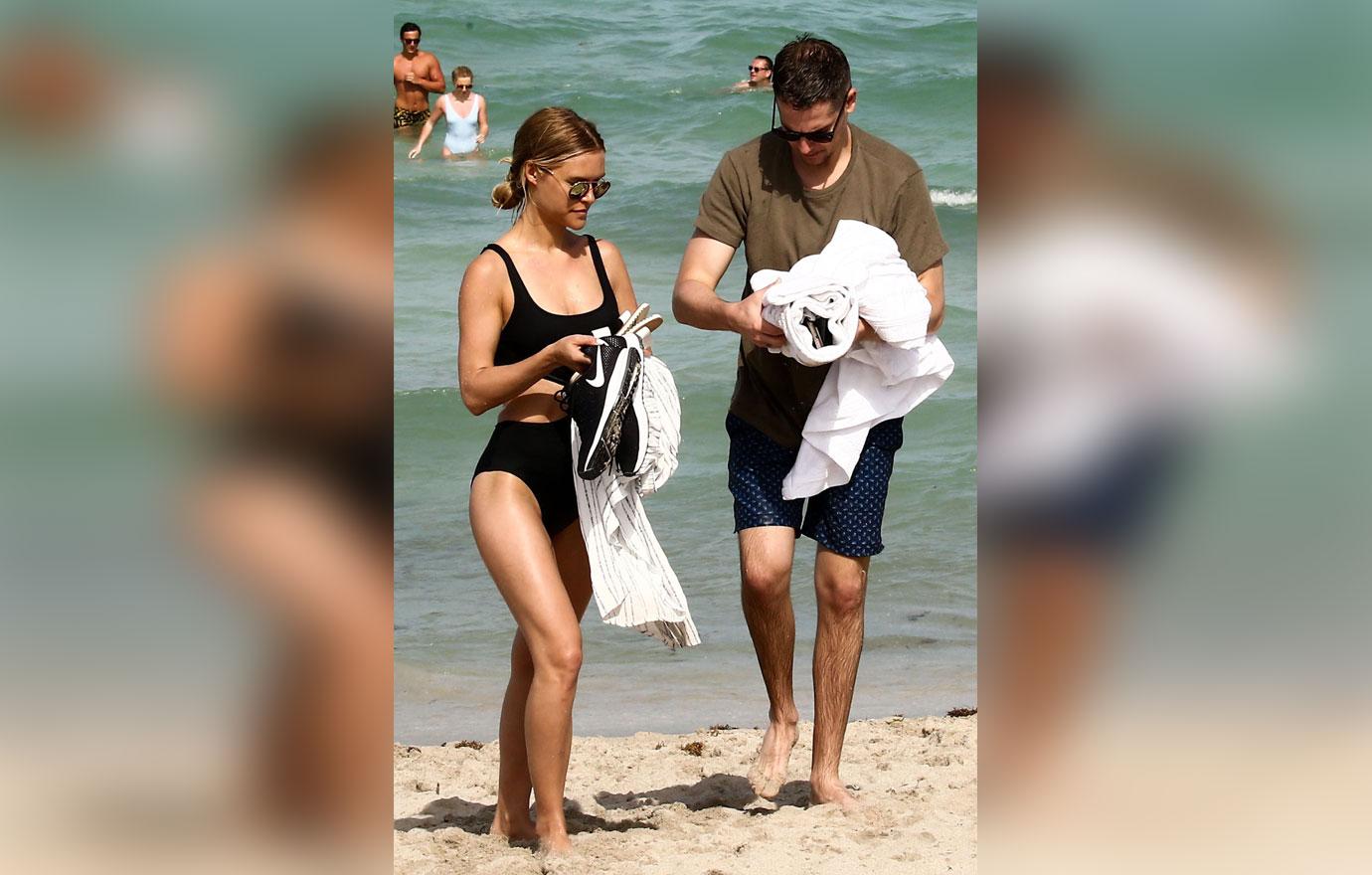 Jason Kennedy Shirtless Lauren Scruggs Bikini Miami