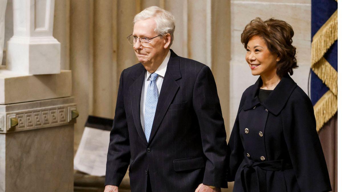 Photo of Mitch McConnell and Elaine Chao