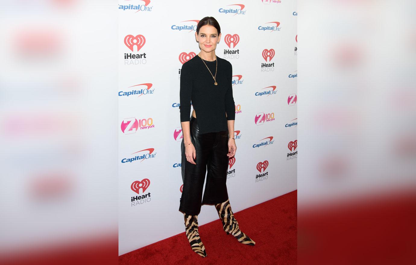 Katie Holmes Poses Alone At Jingle Ball After Jamie Split