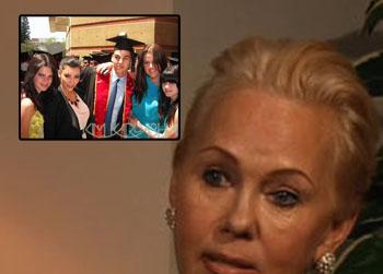 //ellenkardashiangraduation