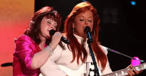 photo of Wynonna and Naomi Judd