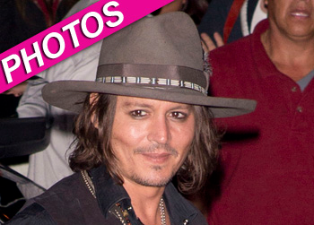 //johnny depp single mingle wenn