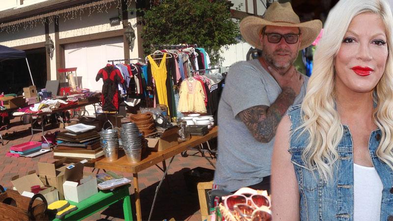 Tori Spelling And Dean McDermott Have Huge Garage Sale