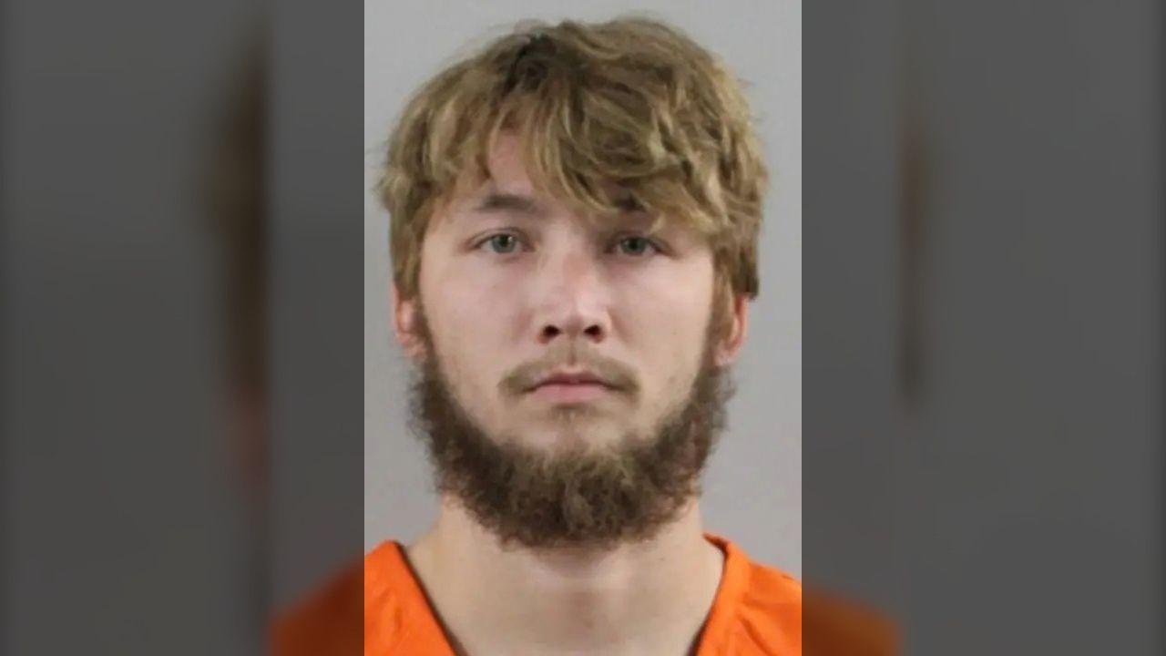 Shane Clemens told officers the two had been having s-x for the past four years.