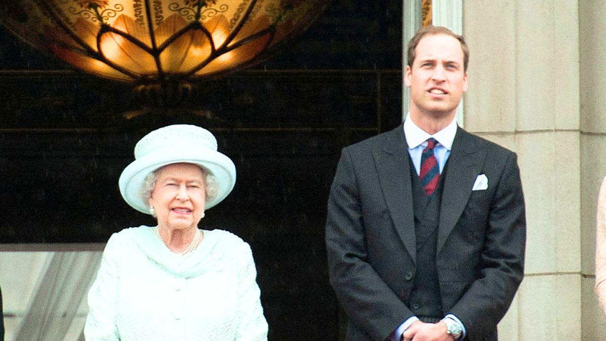 Photo of Queen Elizabeth II and Prince William 