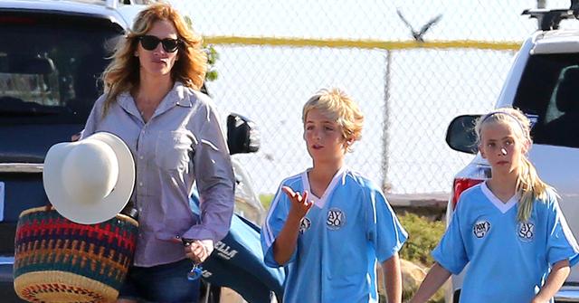 //julia roberts time off crumbling marriage PP