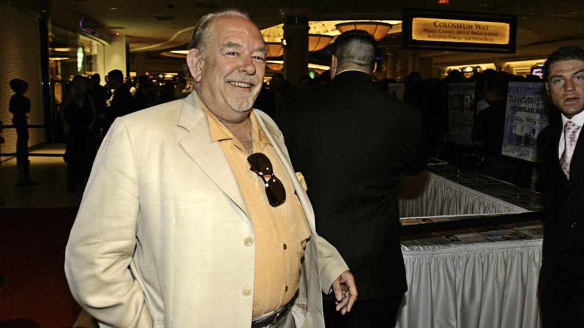 Robin Leach