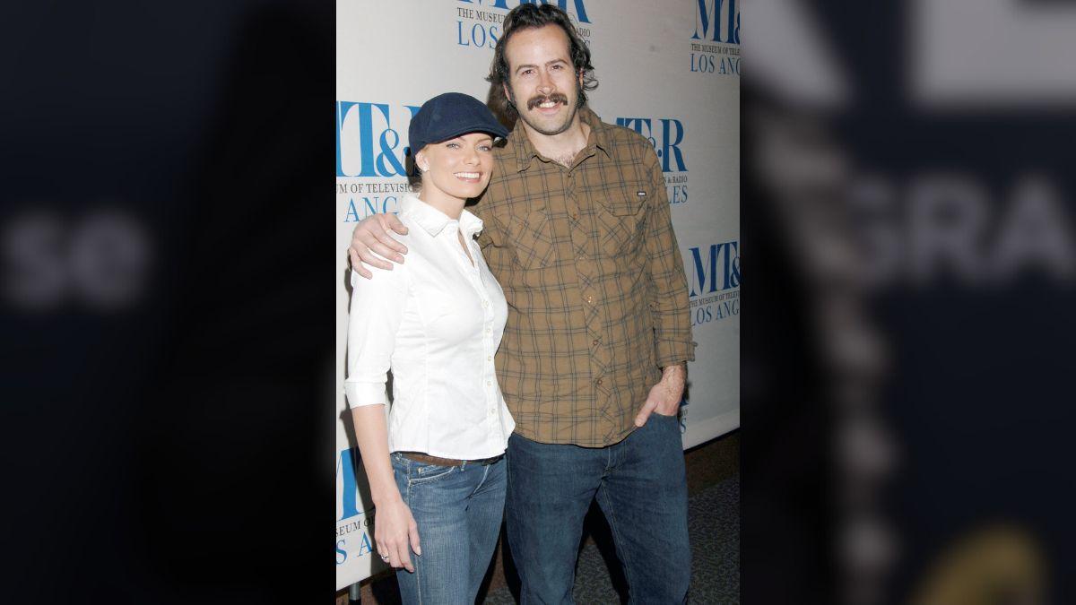 picture of Jaime Pressly and Jason Lee