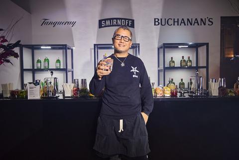 chrishabana raises a glass to fluidity is freedom at his ss jewelry showcase with diageo and its brands buchanans scotch whisky smirnoff pink lemonade and tanqueray