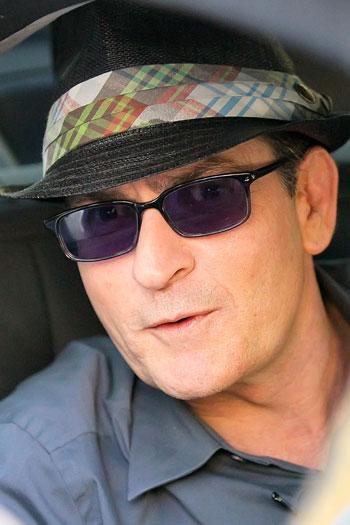 EXCLUSIVE INTERVIEW: Charlie Sheen Is A 'Rock Star, Perfect And A Genius'  Says Lenny Dykstra