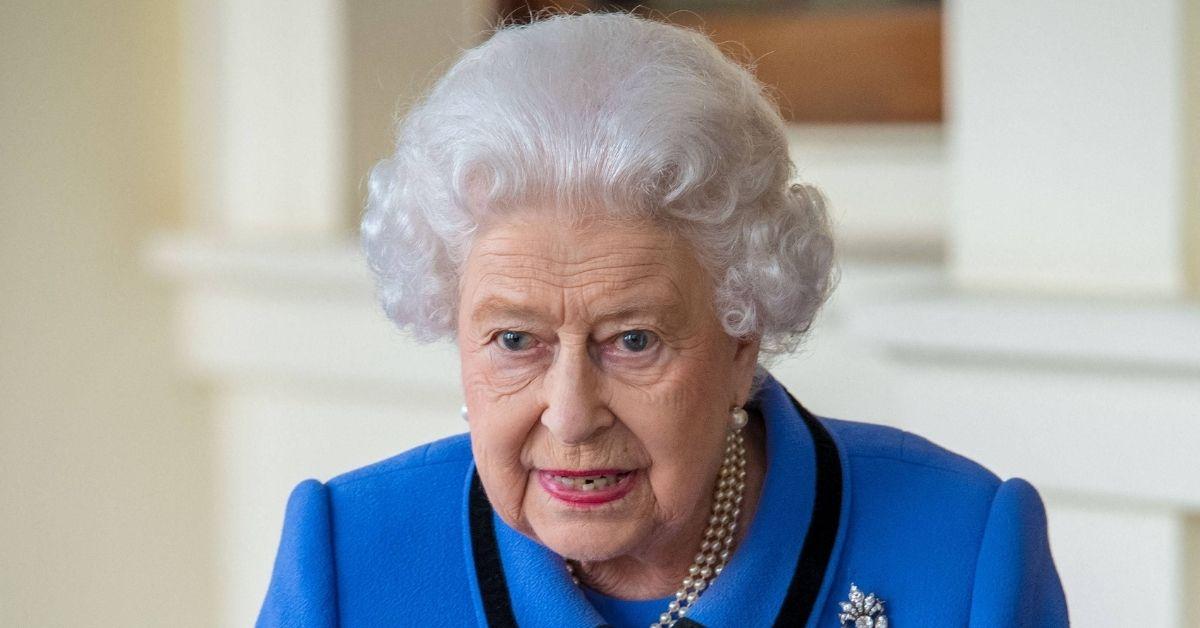 queen-elizabeth-mega-2