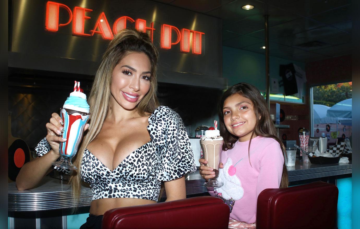 Farrah Abraham Spends Time With Daughter Sophia At 90210 Pop Up