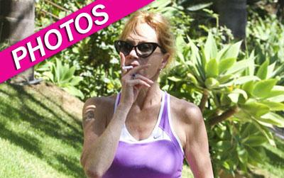 //melaniegriffithsmoking