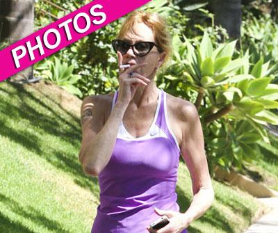 Melanie Griffith Smokes…On A Power Walk!