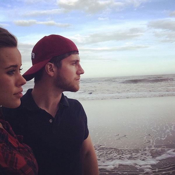 //jessa duggar pregnant hidden signs