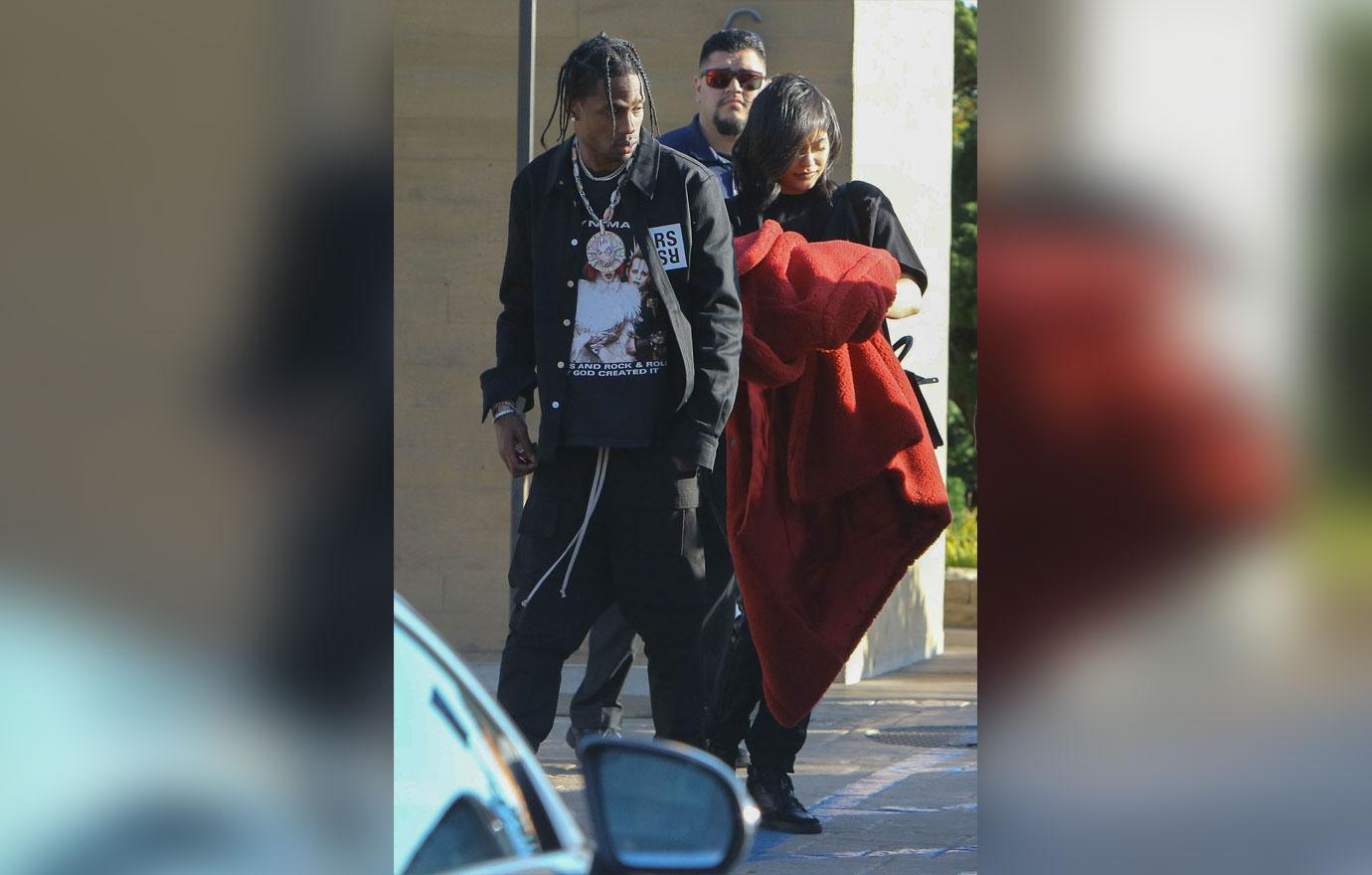 Kylie Jenner Baby Daddy Travis Scott Finally Out Together