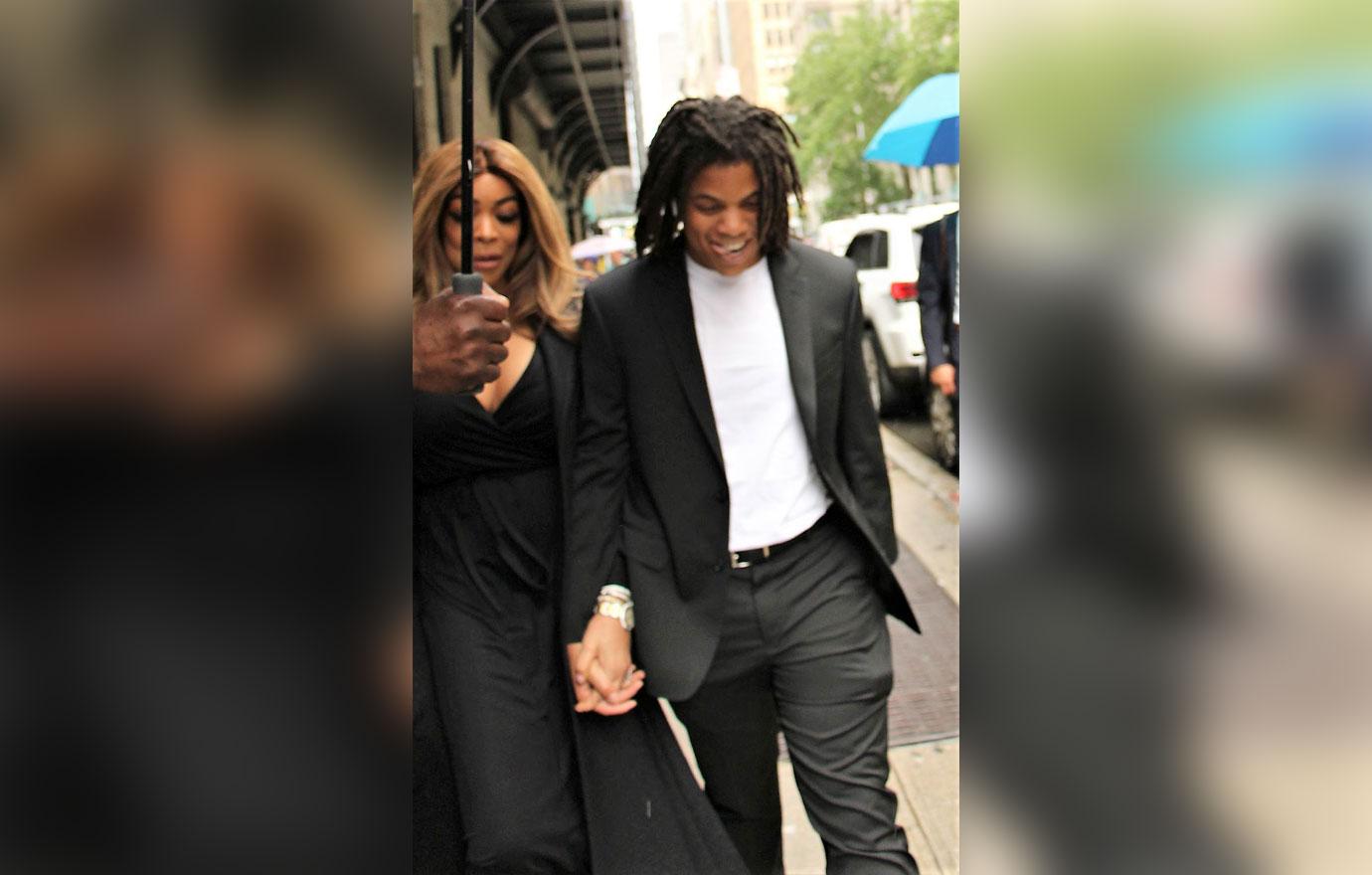 Wendy Williams Holds Hands With Son After Fight With Dad Kevin