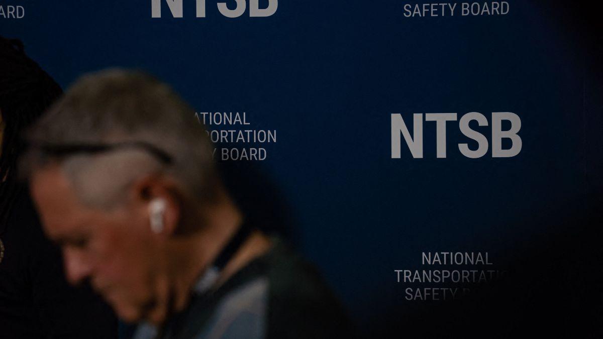Former NTSB investigator Henry F. 'Hank' Hughes said the CIA's witness animation misrepresented eyewitness accounts of the TWA Flight 800 crash.