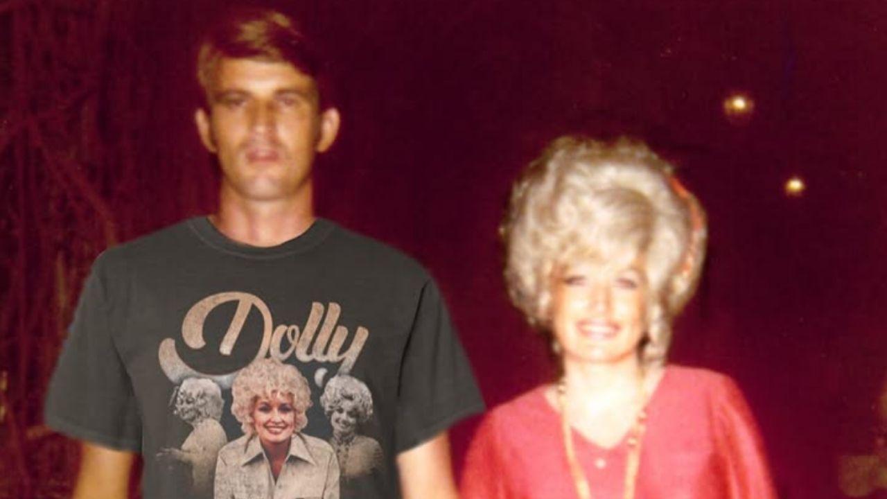 Photo of Carl Dean and Dolly Parton
