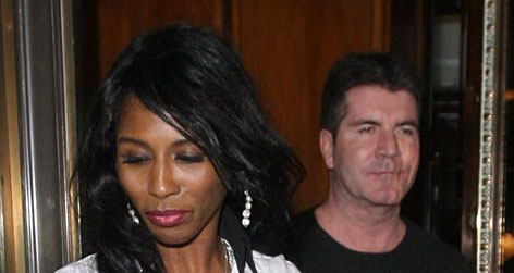 //sinitta_simon_cowell_squre_fameflynet