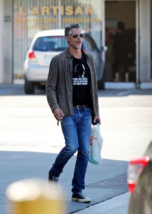 Sandra Bullock Boyfriend Bryan Randall In Statement Tee