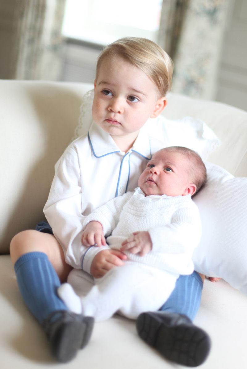 Royal Family Christmas Photo Kate Middleton Prince William