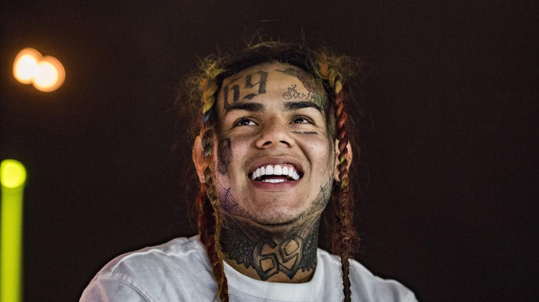 Tekashi 6ix9ine Smiling