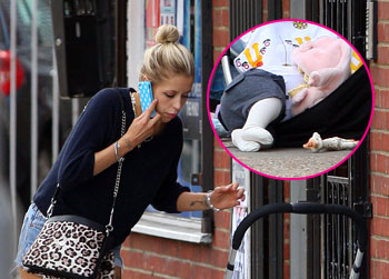 //peaches geldof baby topple splash