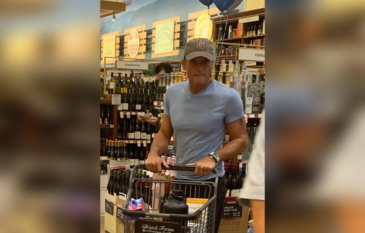 Sober Tim McGraw Spotted Buying Alcohol