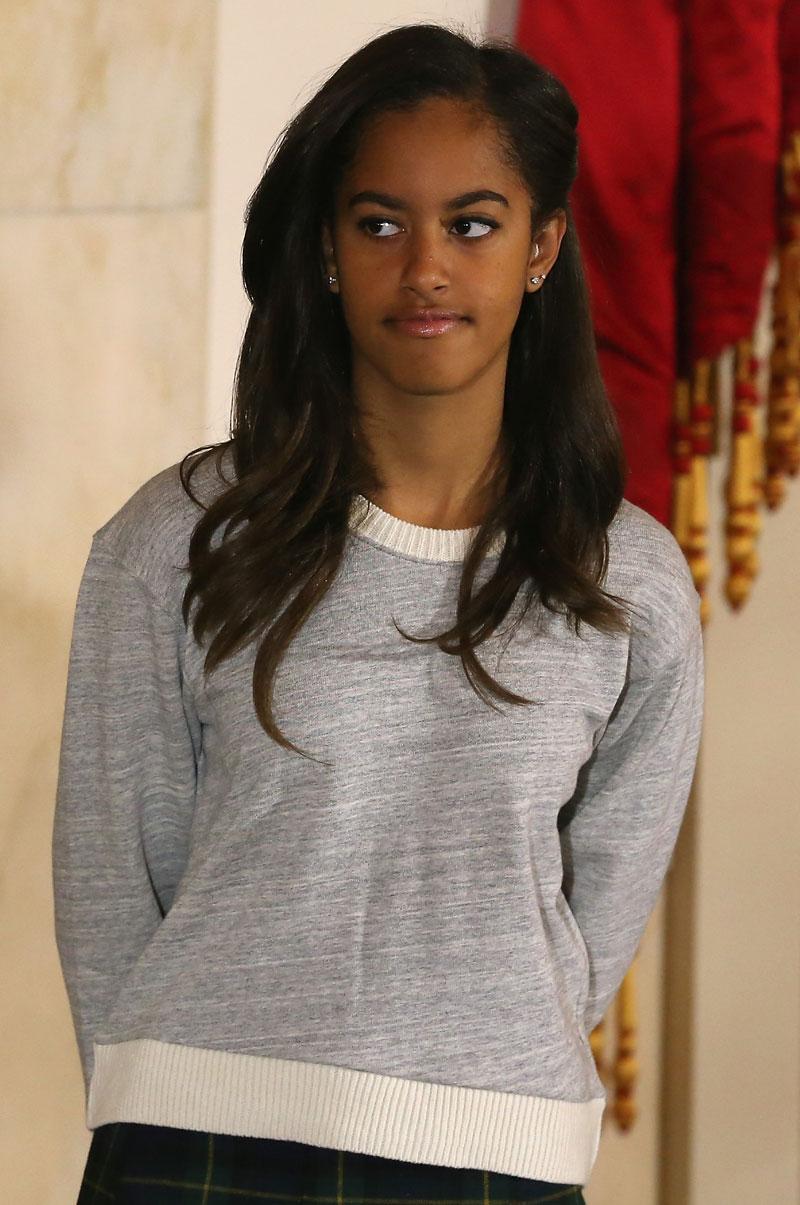 Malia Obama Partying Lollapalooza While Parents At DNC