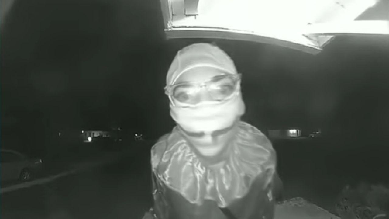 Photo of the teenage clown