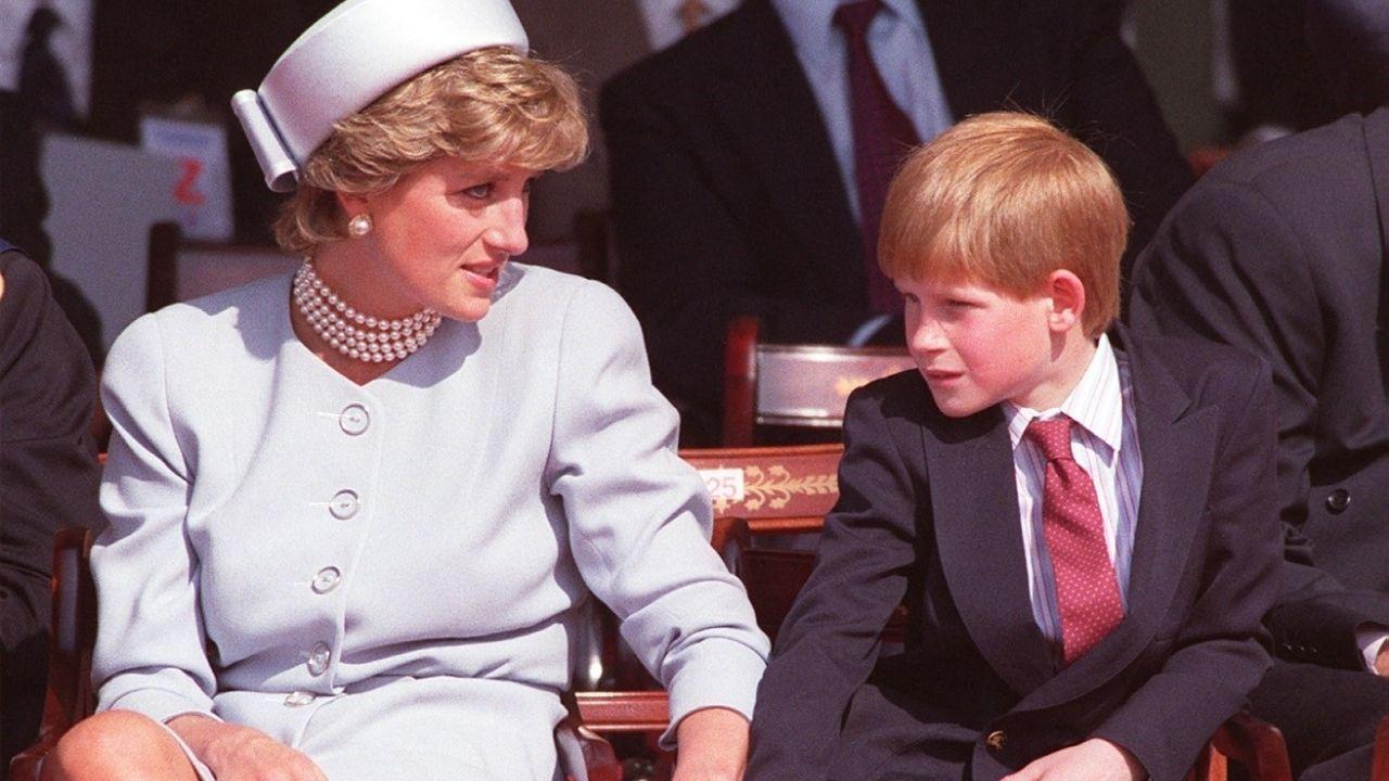 Photo of Princess Diana and Prince Harry