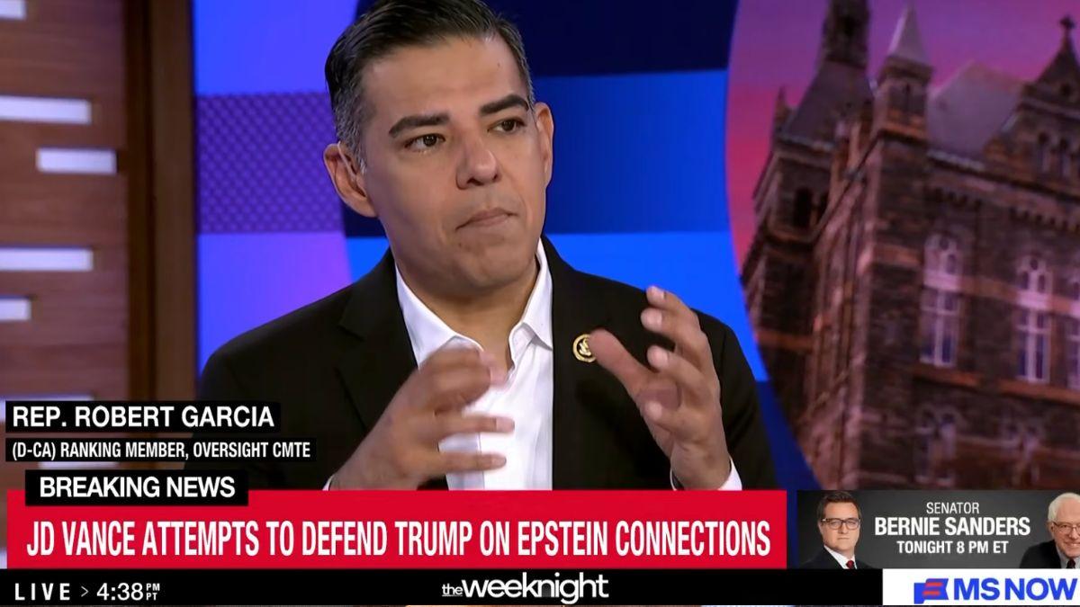 Photo of Robert Garcia