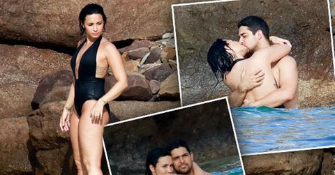 //demi lovato wilmer valderrama dating bikini kiss vacation pp