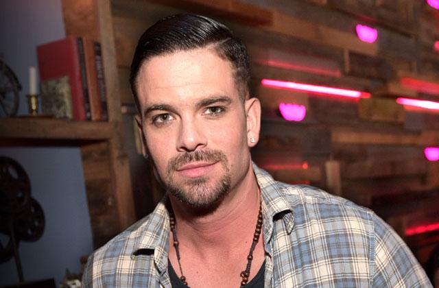 //glee actor mark salling arrested for child pornography pp