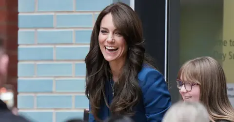 kate middleton on the mend after successful abdominal surgery