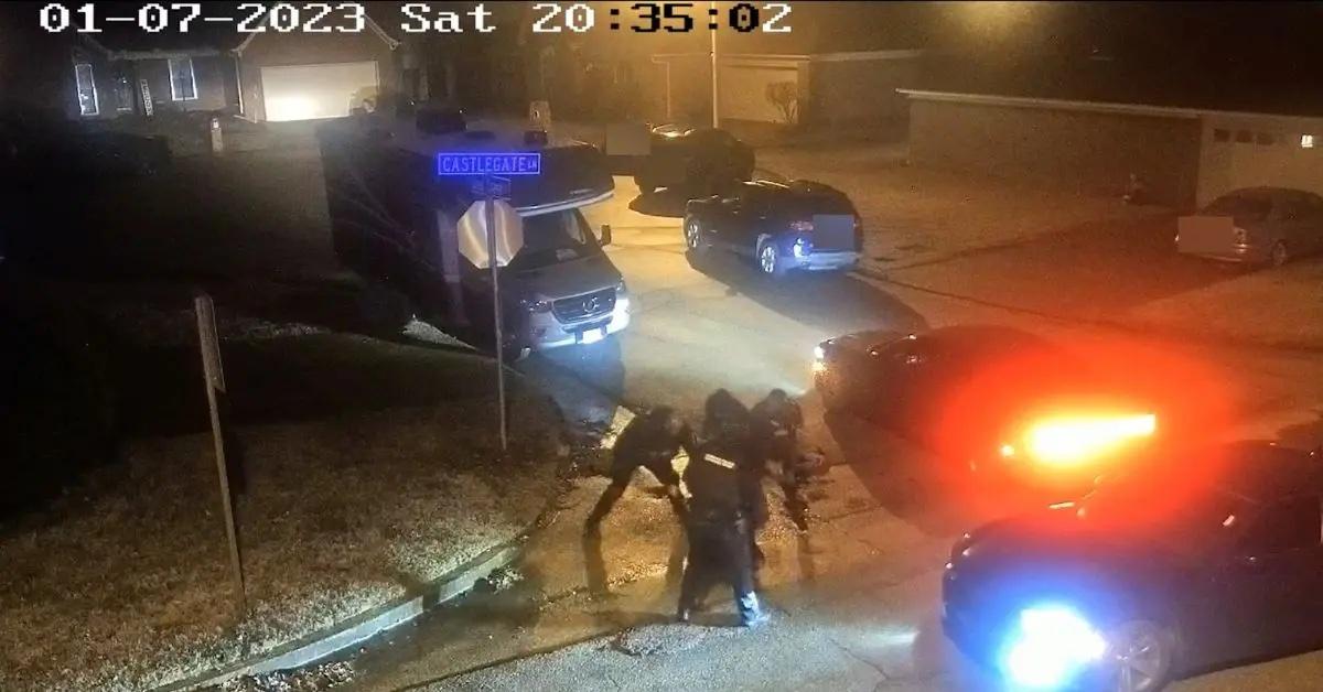 two memphis brothers claim one charged cop tyre nichols threatened them