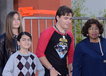 //jackson family update splash