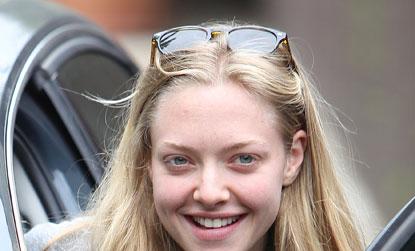 //amanda seyfried no makeup
