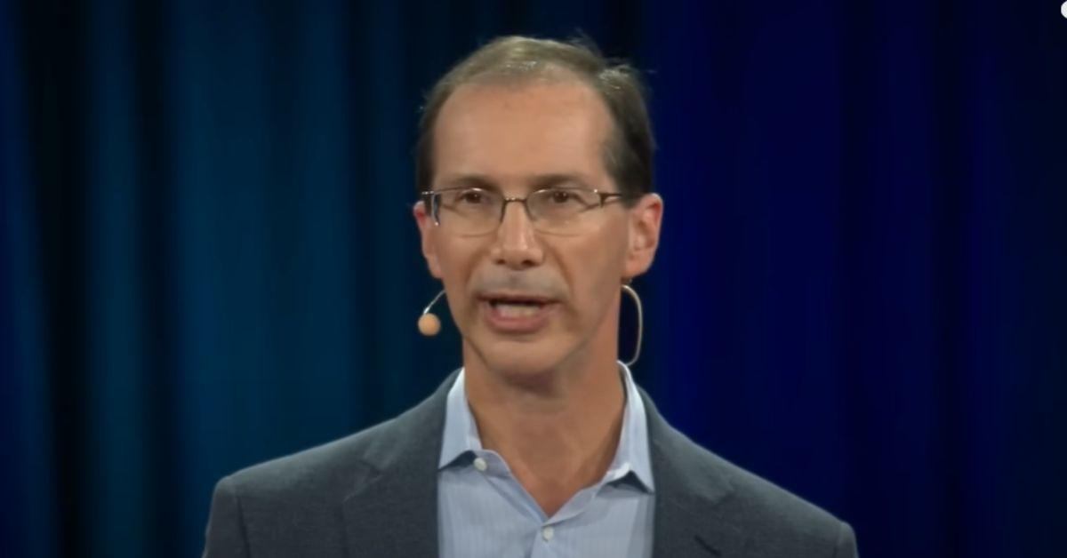 Photo of Bill and Sue Gross