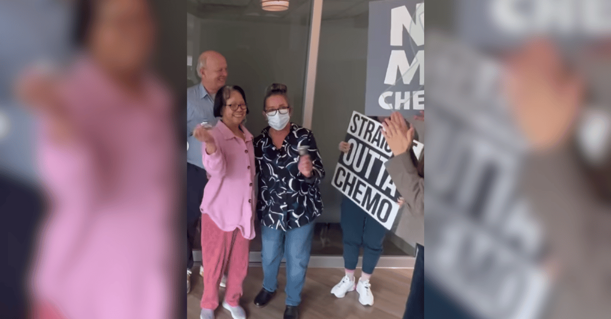 olive munn reveals her momas cancer diagnosis  year after her own